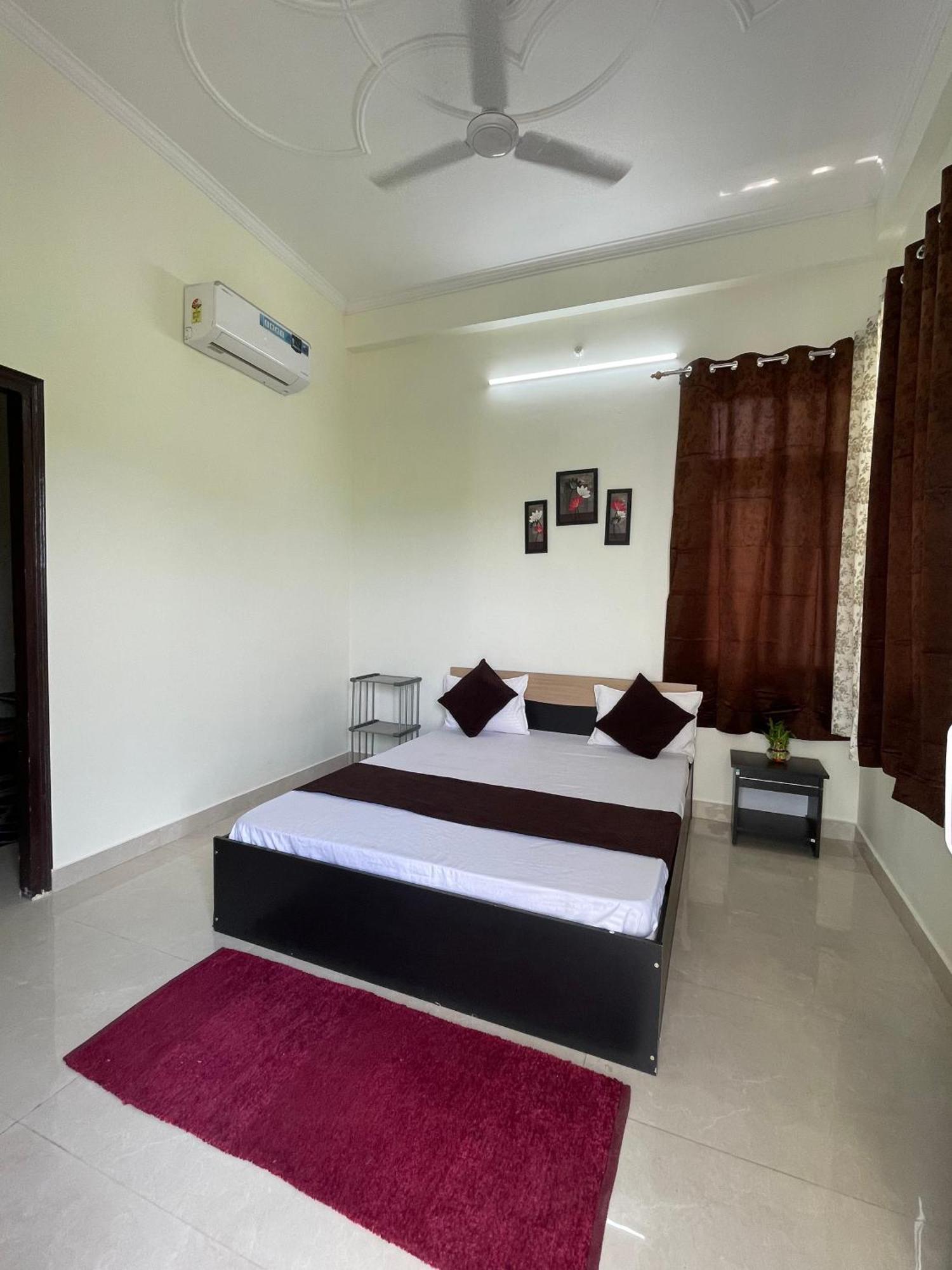 Atulyam Stays Sushant Golf City Lucknow Exteriör bild