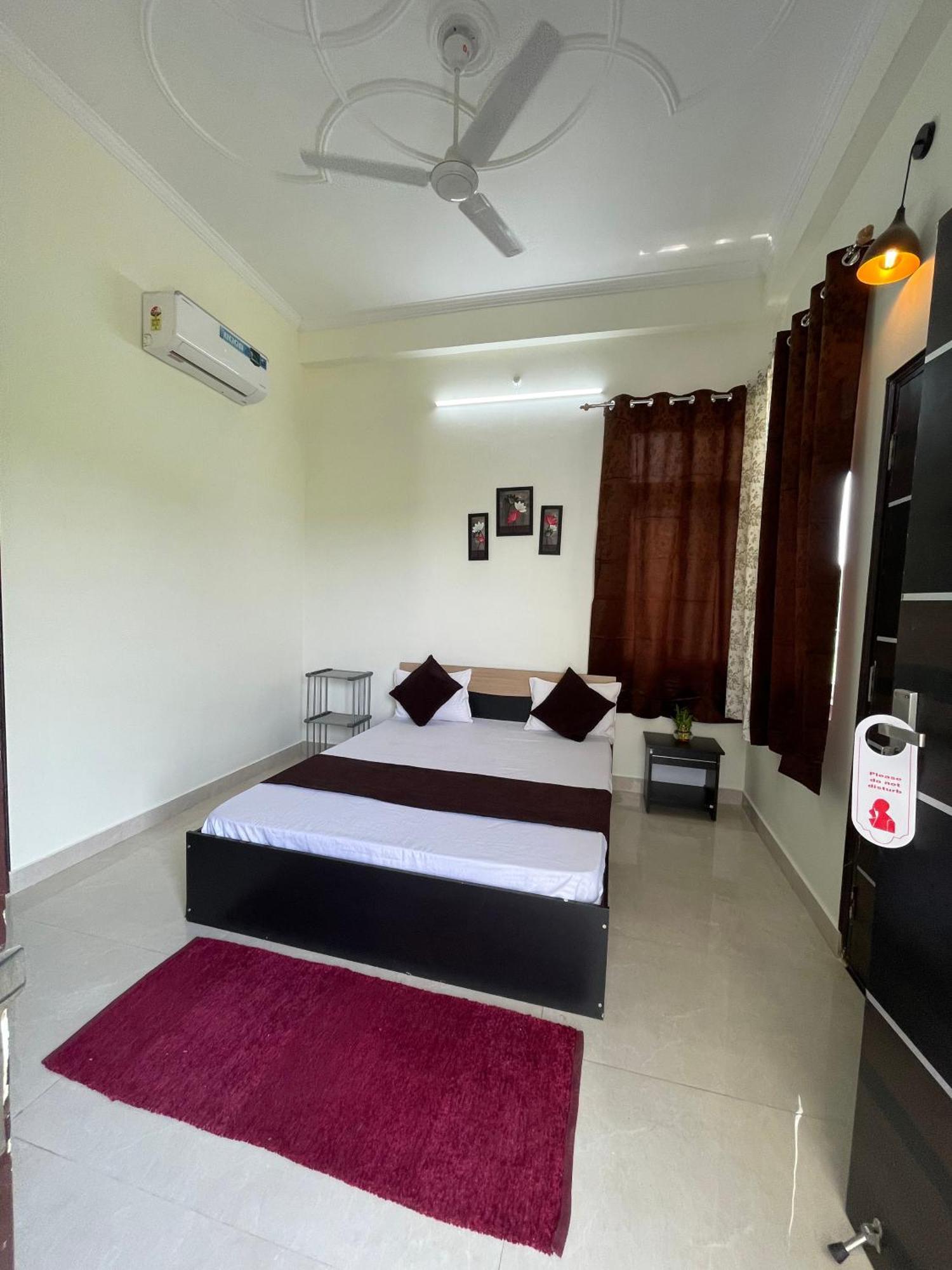 Atulyam Stays Sushant Golf City Lucknow Exteriör bild