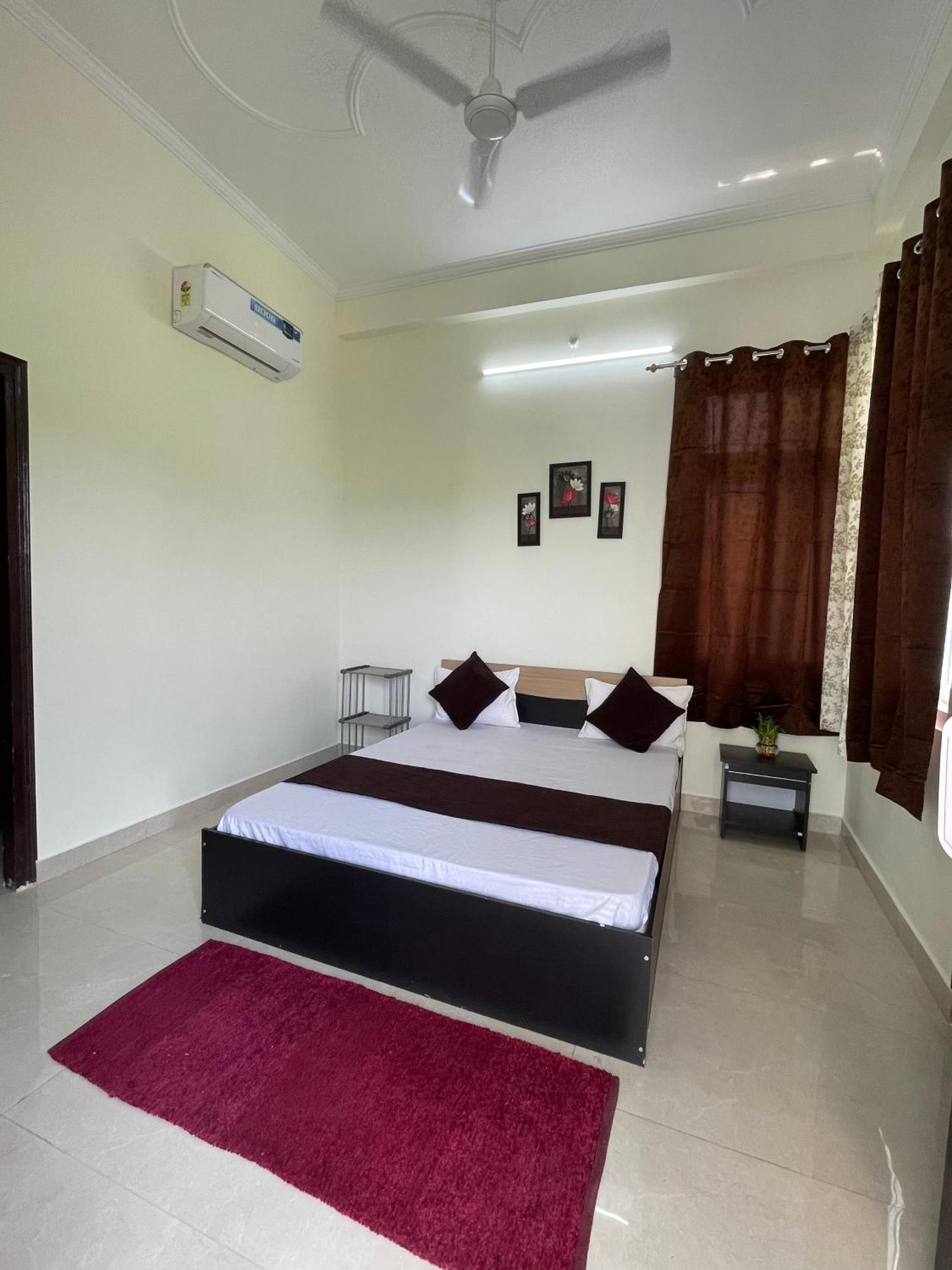 Atulyam Stays Sushant Golf City Lucknow Exteriör bild