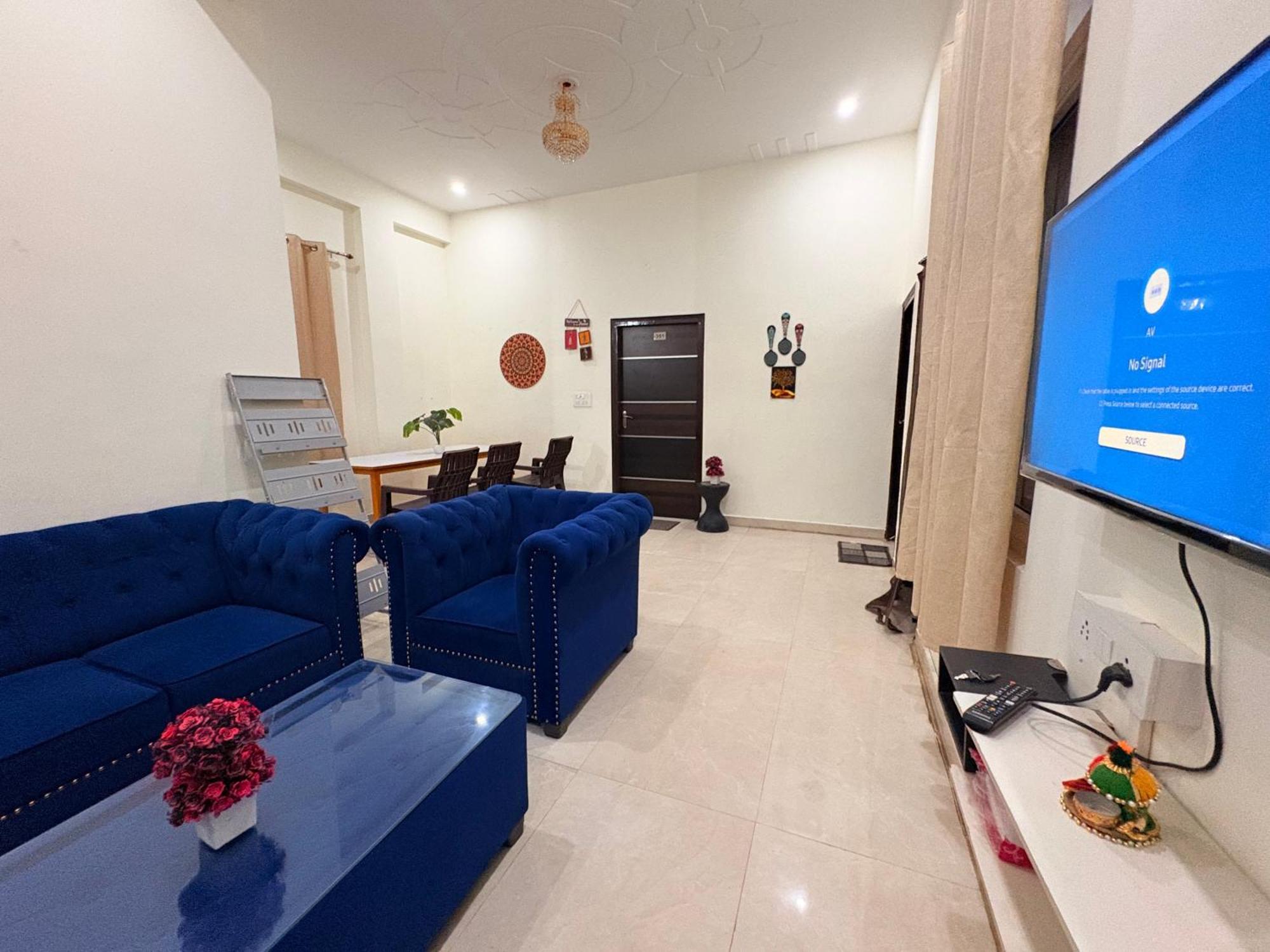 Atulyam Stays Sushant Golf City Lucknow Exteriör bild