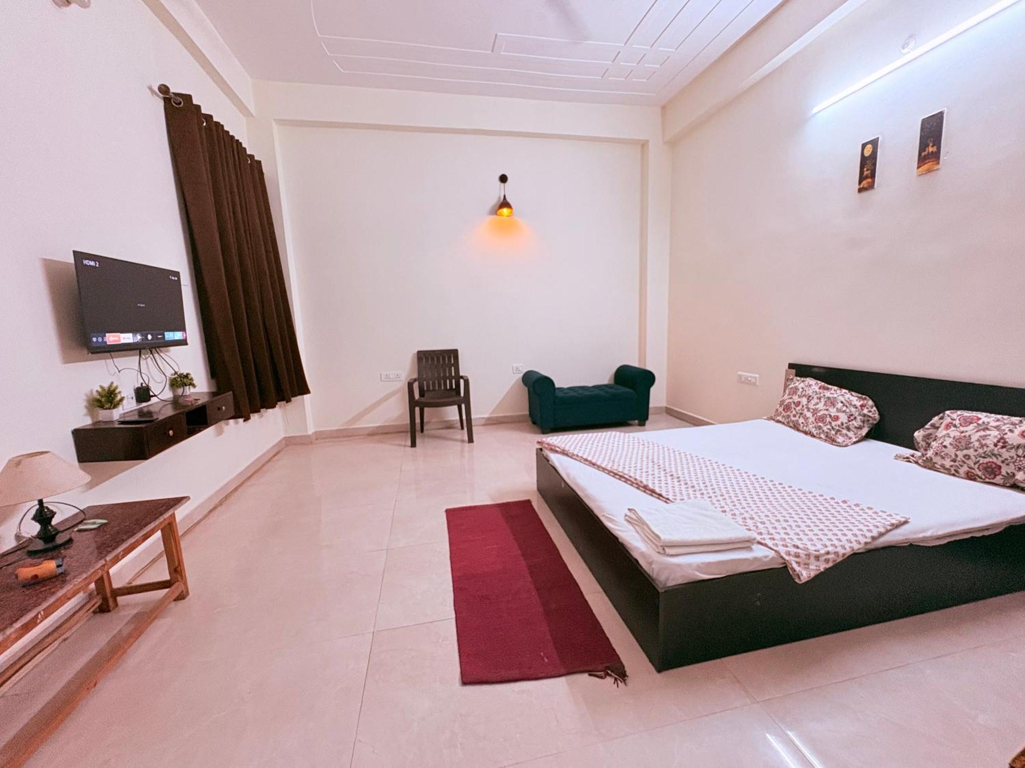 Atulyam Stays Sushant Golf City Lucknow Exteriör bild